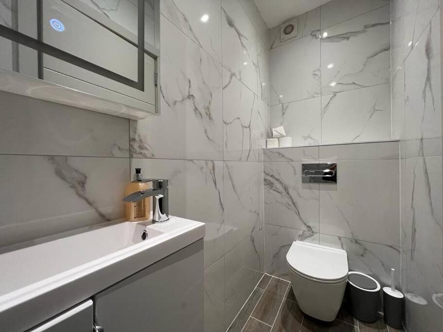 Star London Finchley Road 1-Bed Hideaway 아파트 외부 사진